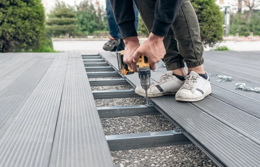 Dependable Deck Builder in Lynn, MA