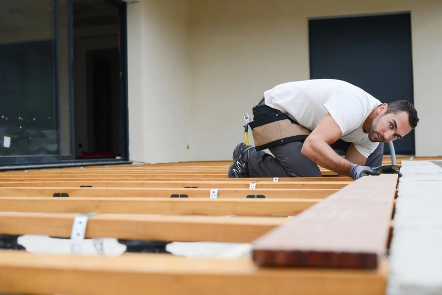 Professional Deck Builder in Lynn, MA